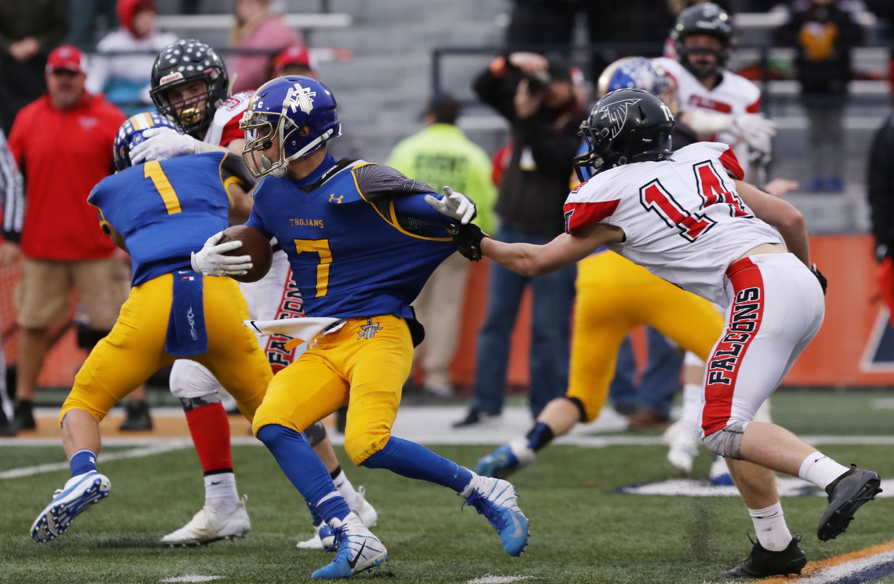 Maroa Forsyth vs GCMS football 8 11.24.18.jpg